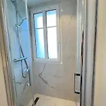 Edouard Apartament *