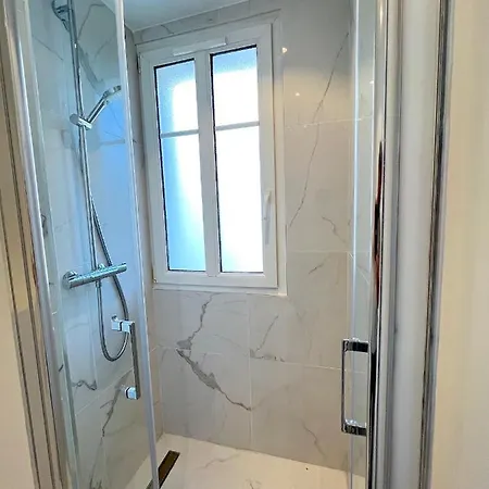 Edouard Apartamento *